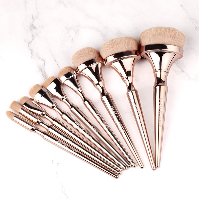 9 special suits for makeup artists Pi-Mart