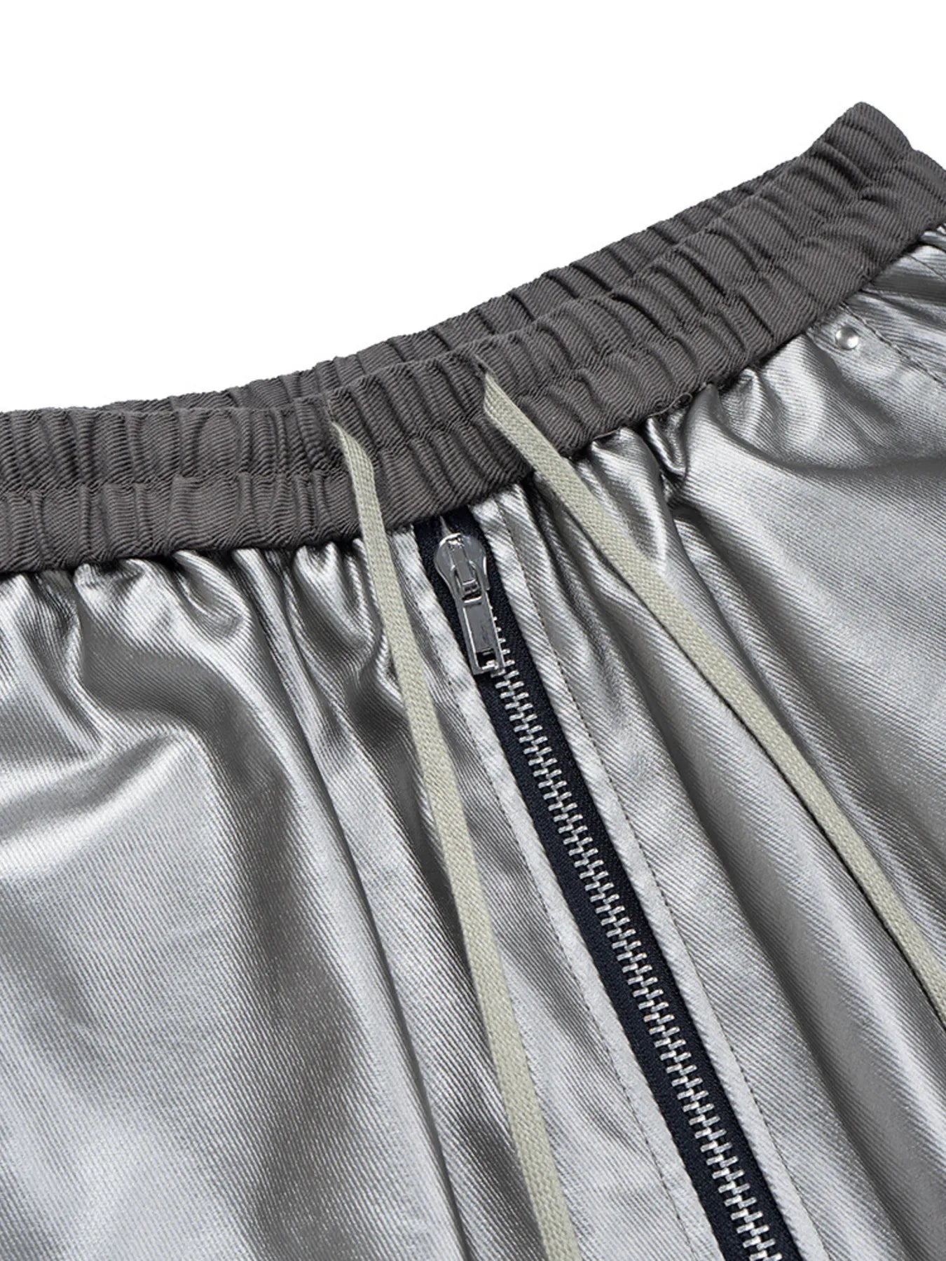 Men's Cargo Style Metallic Zipper Shorts