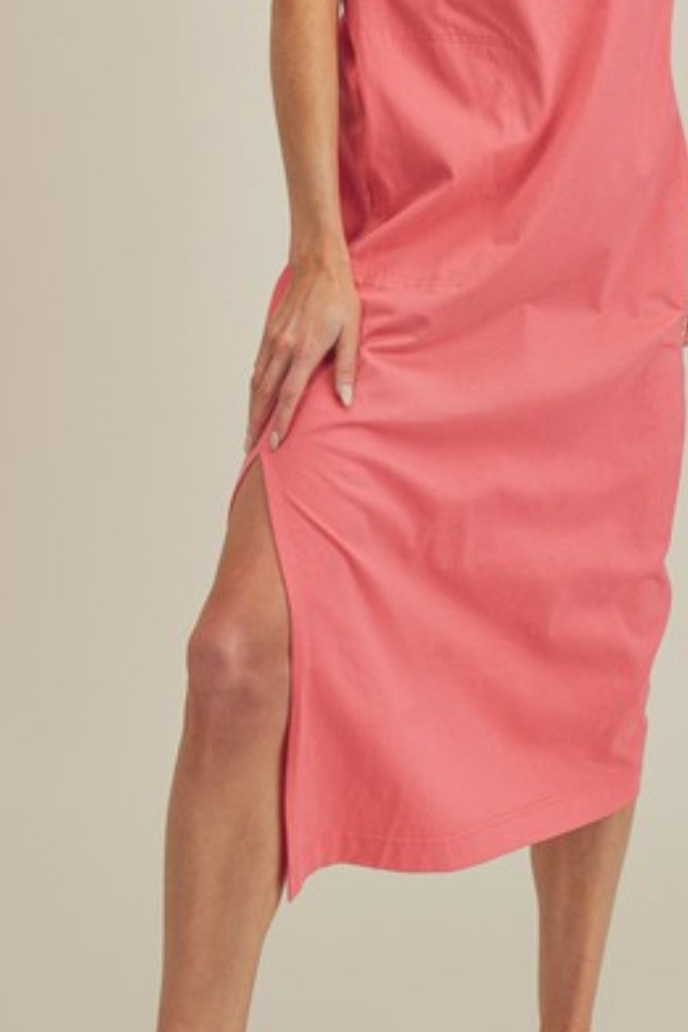 Side Slit Round Neck Sleeveless Midi Dress For Women Versatile, Chic & Comfortable for Any Occasion Stevvex