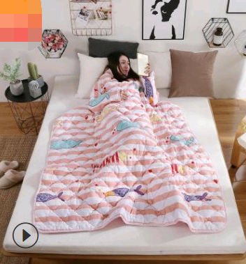 Winter Lazy Quilt with Sleeves Pi-Mart
