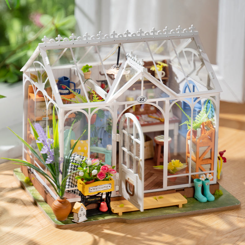 Rolife Mengyu Flower Minature House DIY Building Toys With LED Light For Gifts Pi-Mart