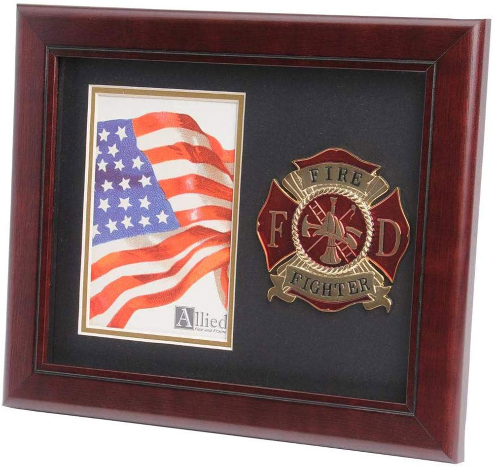 US Firefighter Medallion Portrait Picture Frame - 4 x 6 Picture Opening The Military Gift Store