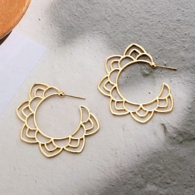 Floral Drop Earring Pi-Mart