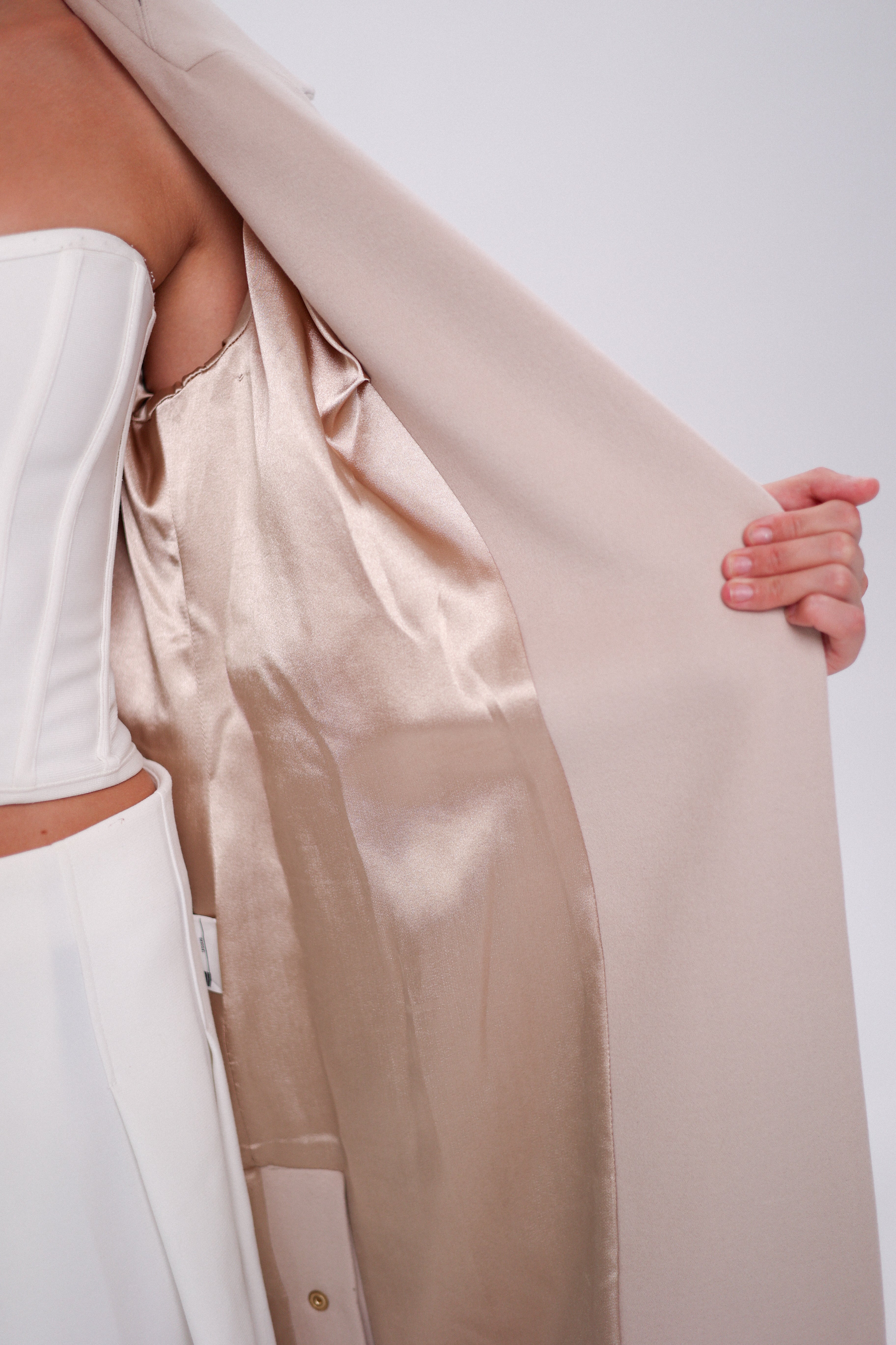 Camille Cashmere Blend Coat in Beige - SJB-DIAMOND ELITES