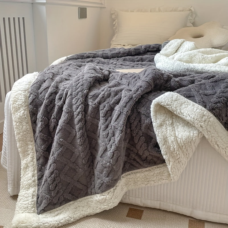 1pc Double-Sided Fleece Bed Blanket, Autumn And Winter Thickened Sofa Blanket, Air Conditioning Blanket, Suitable For All Seasons, Christmas present Lootquake LLC