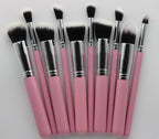 Makeup brush