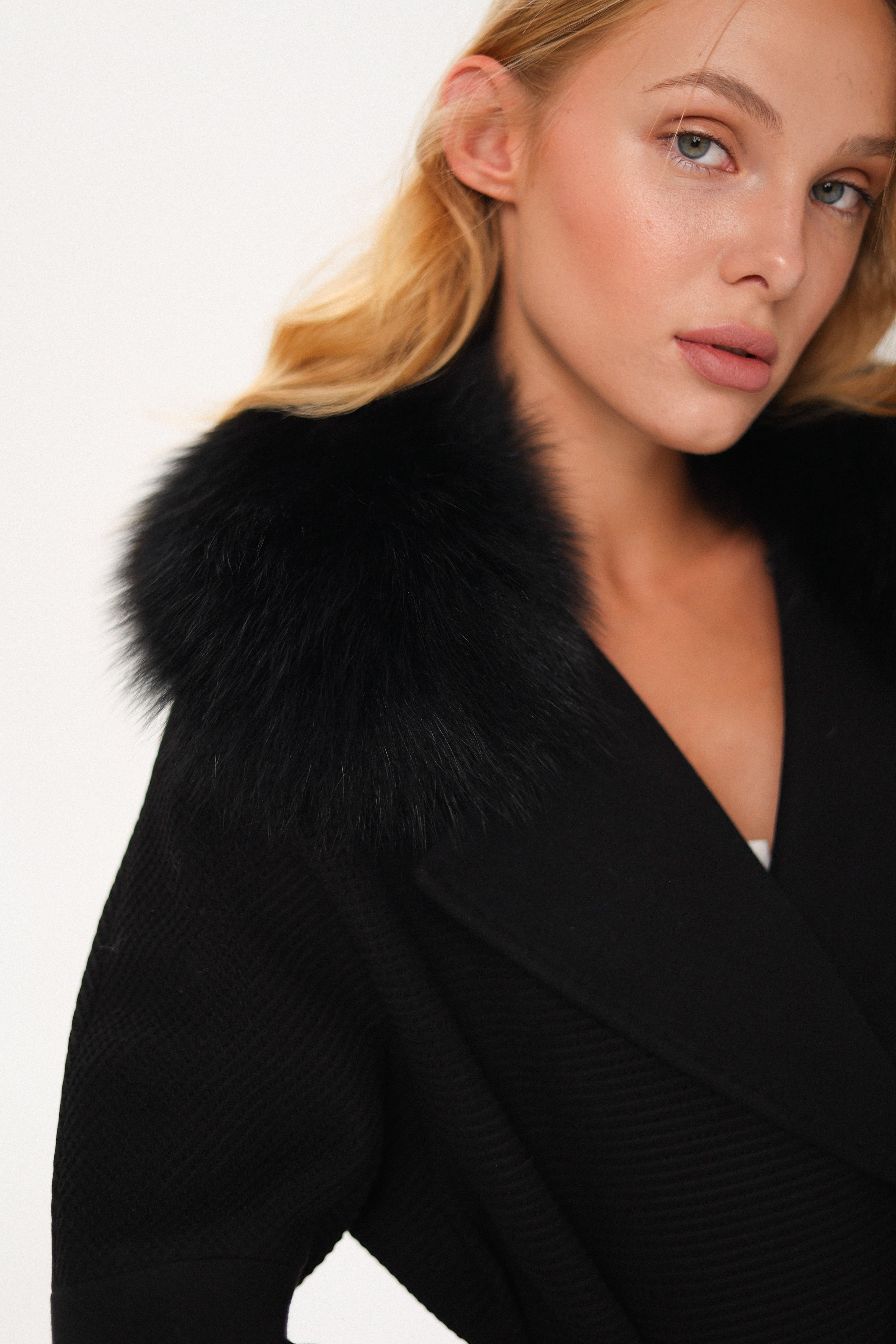 Derby Genuine Polar Fox Textured Cashmere Wool Coat - SJB-DIAMOND ELITES