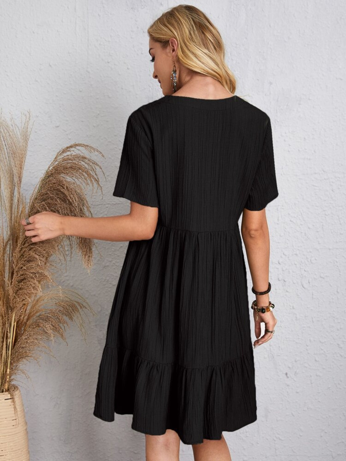 Classic Full Size V-Neck Short Sleeve Dress Casual & Comfortable Dress for Women Stevvex