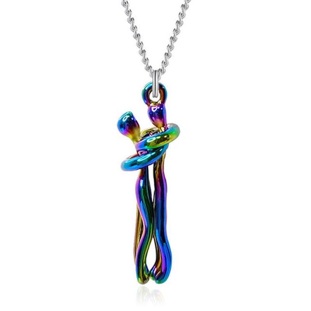 Couple Hugging Pendant Necklace Pi-Mart