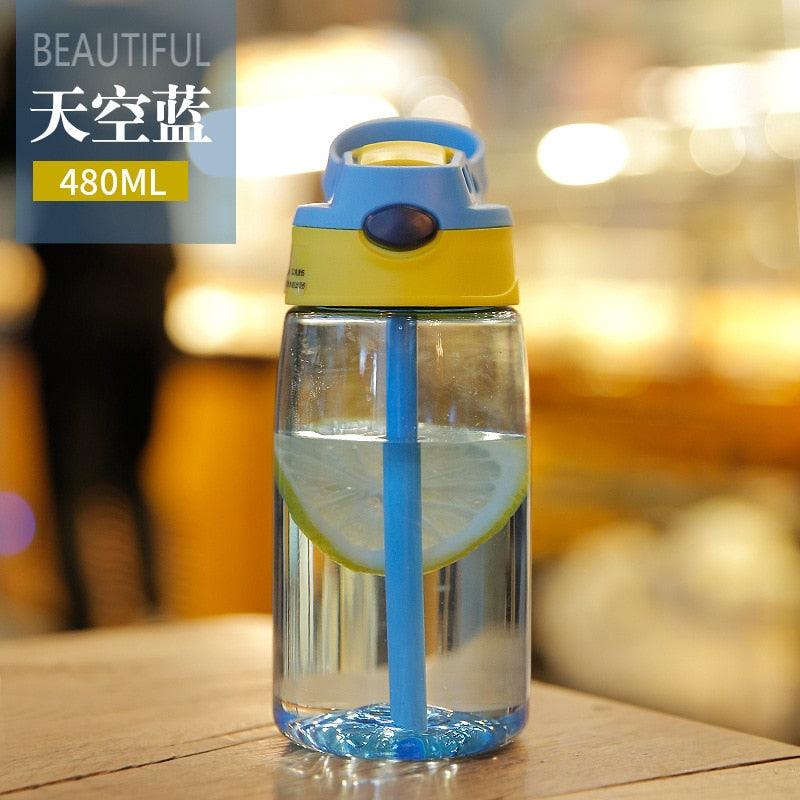 480ML Children's Straw Cup Plastic Water Bottles Baby Cartoon Creative Student Kettle Water Bottles School Kids Leakproof Water Jug with Straw Lid, Outdoor Drinking Bottle, for Fitness, Gym and Outdoor Sports Stevvex
