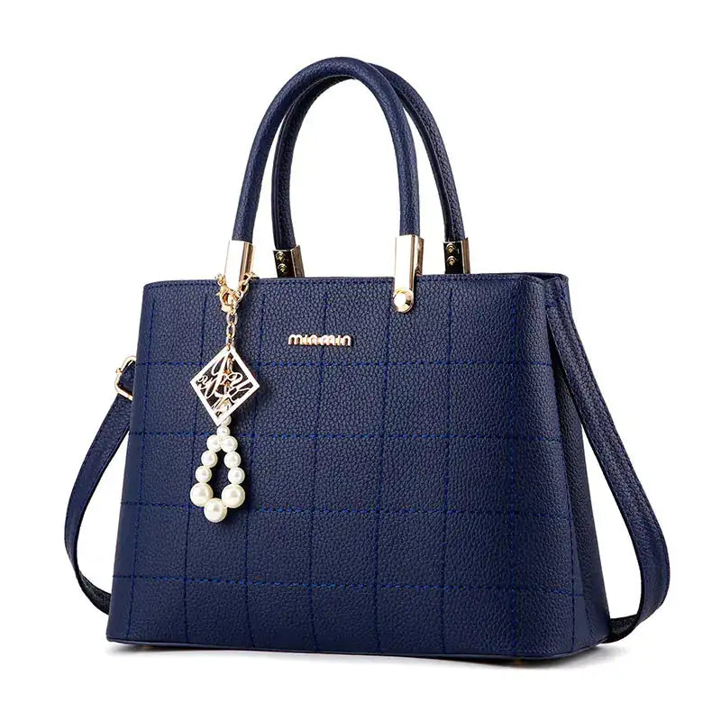 European and American Simple Hair Ball Handbags
