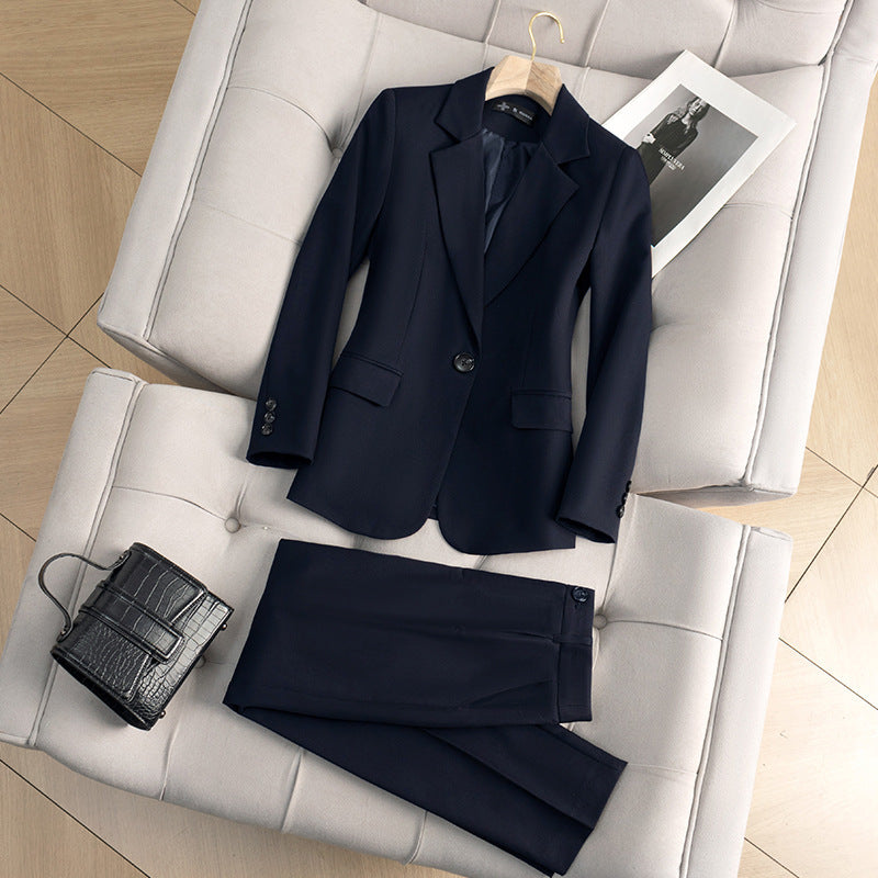 Senior Gray Suit Business Women Pi-Mart