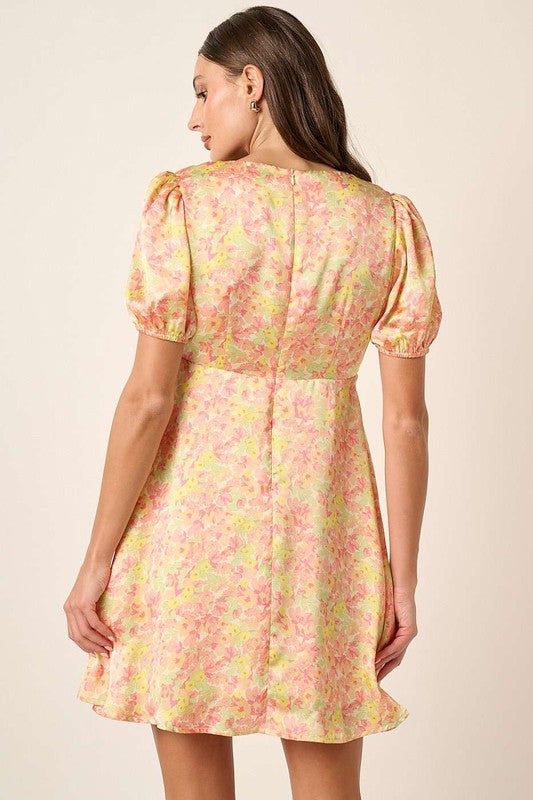 New Summer printed V-Neck Puff Sleeve Mini Dress – Trendy Floral Print with Ruched Detailing and Dramatic Puff Sleeves for a Feminine, Fashion-Forward Look Stevvex