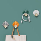 4pcs Creative Shell Shape Wall Hanging Hook Punch-free Strong Adhesive Hook Bathroom Kitchen Wall-mounted Seamless Sticky Hook  Shell Hook Non-Punching Strong Adhesive Adhesive Hook Bearing Door Behind Wall Bathroom Kitchen Key Holder Stevvex