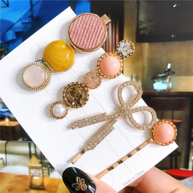 4pcs/set Women Hair Accessories Jewelry Korean Simulation Pearl Barrette Love Hearts Hair Clips For Girls Pink Hairpins Wedding Hair Accessories for Brides and Bridesmaids Stevvex