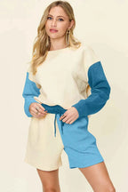 Contrast Chic: Pocketed Two-Piece Shoulder Set THRIXINE