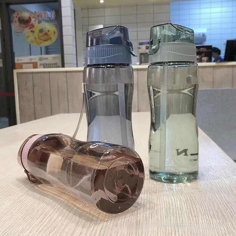 500ML Portable Large-capacity Water Bottle Sports Straw Cups Student Plastic Water Cups Drop-resistant Leak-proof Water Bottle with Straw Outdoor Water Bottle Plastic Portable Water Cup Dinkware Stevvex