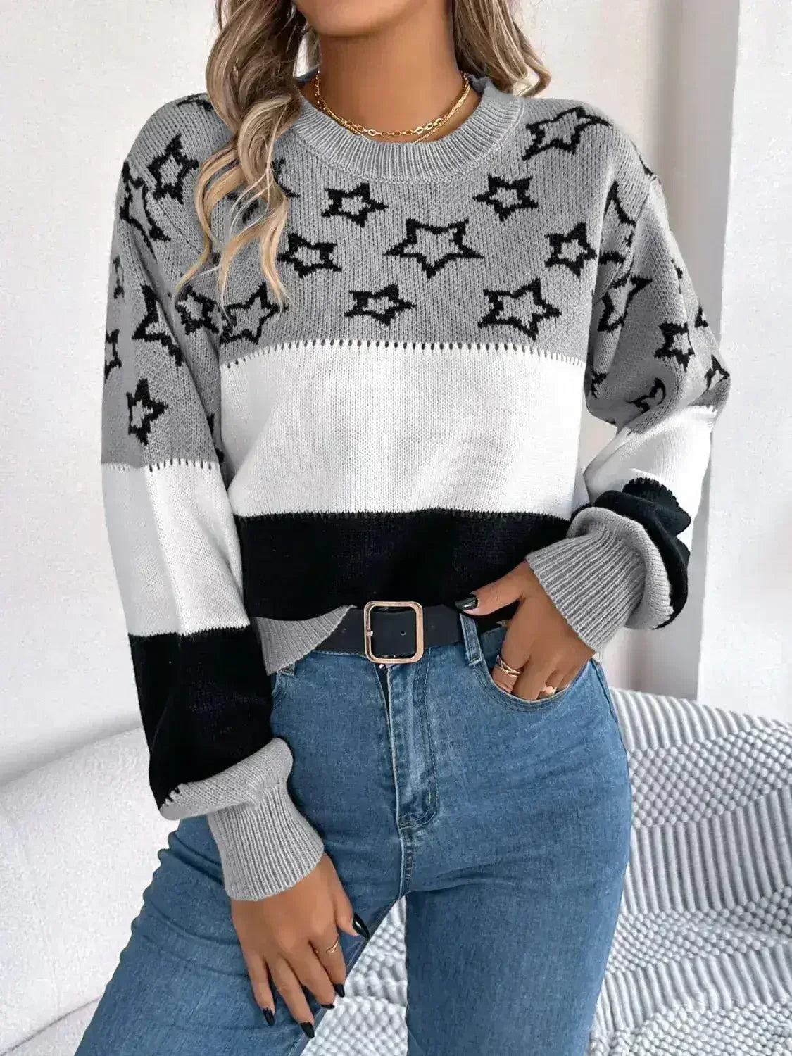 Star Contrast Round Neck Sweater - SJB-DIAMOND ELITES