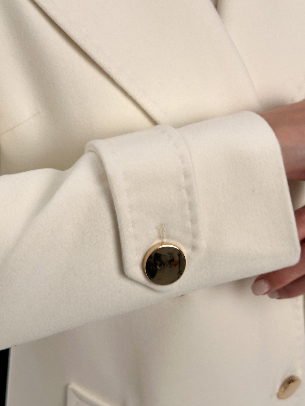 Alila Cashmere Wool Coat - SJB-DIAMOND ELITES