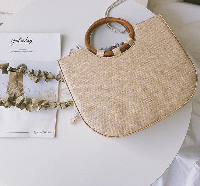 Straw handbag with wooden handle Pi-Mart