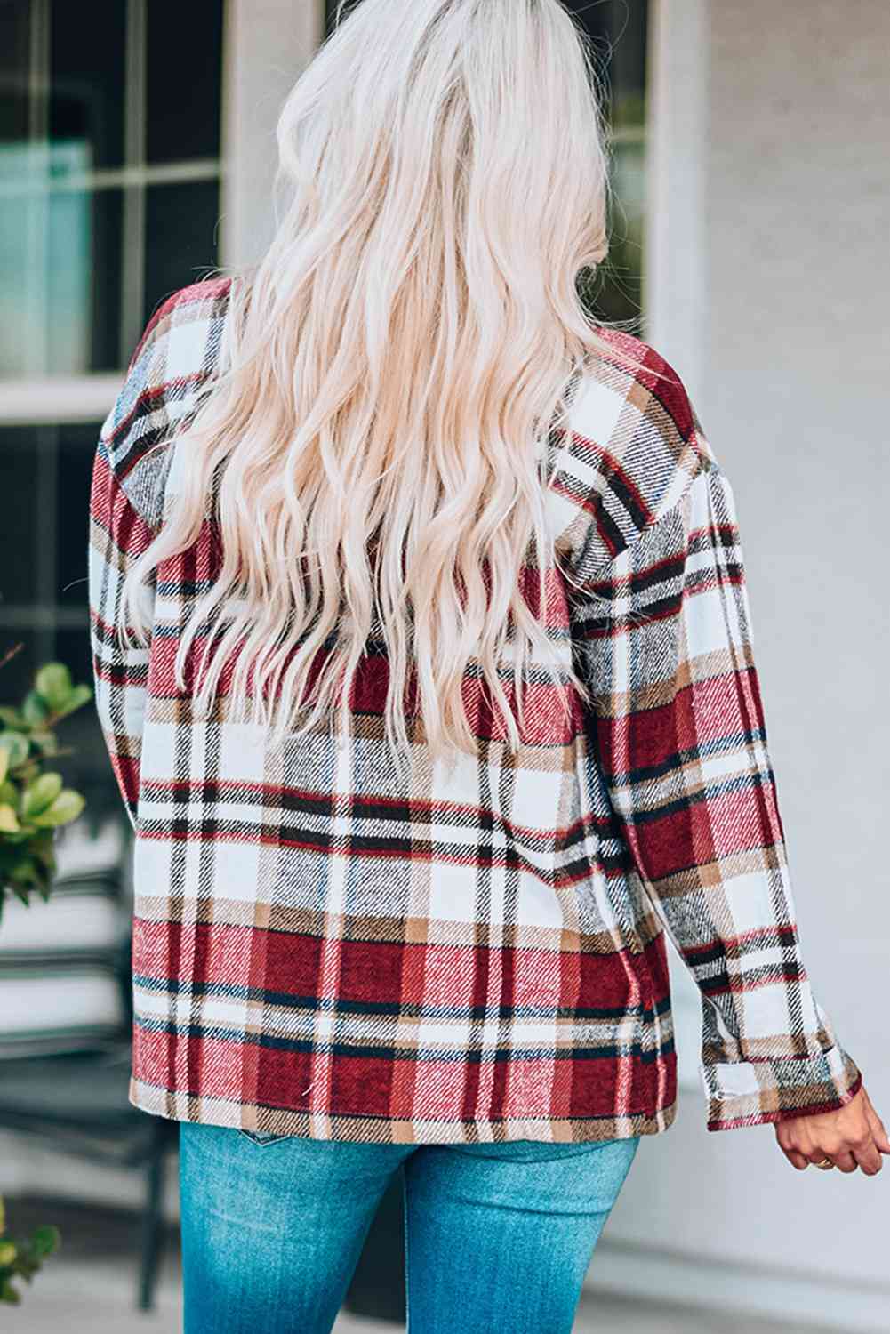 Classic Plaid Button Front Shirt Jacket with Breast Pockets Casual & Minimalist Outerwear Stevvex