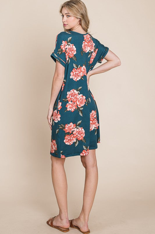 New Summer Floral Round Neck Short Tee Dress with Pockets For Women – Casual and Comfortable Floral Tee Dress with Pockets for Everyday Wear Stevvex