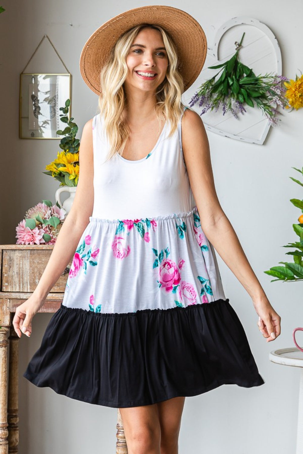 Full Size Scoop Neck Frill Tiered Dress For Women – Playful Tiered Dress, Chic Frill Dress, Feminine Scoop Neck Dress, Flattering Tiered Dress, Stylish Frill Dress, Comfortable Scoop Neck Dress, Versatile Tiered Dress Stevvex