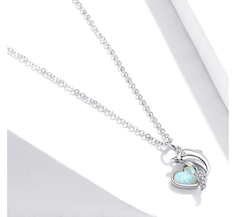 Heart-shaped Aussie Treasure Combined With A Dolphin Necklace Pi-Mart