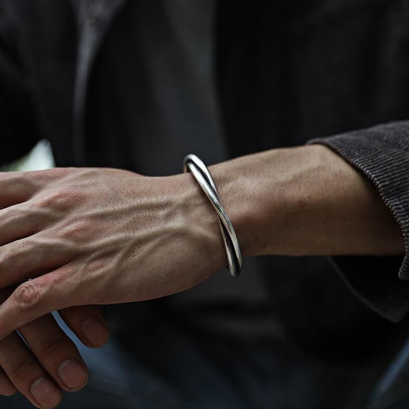 Twisted Bangle Bracelet Pi-Mart