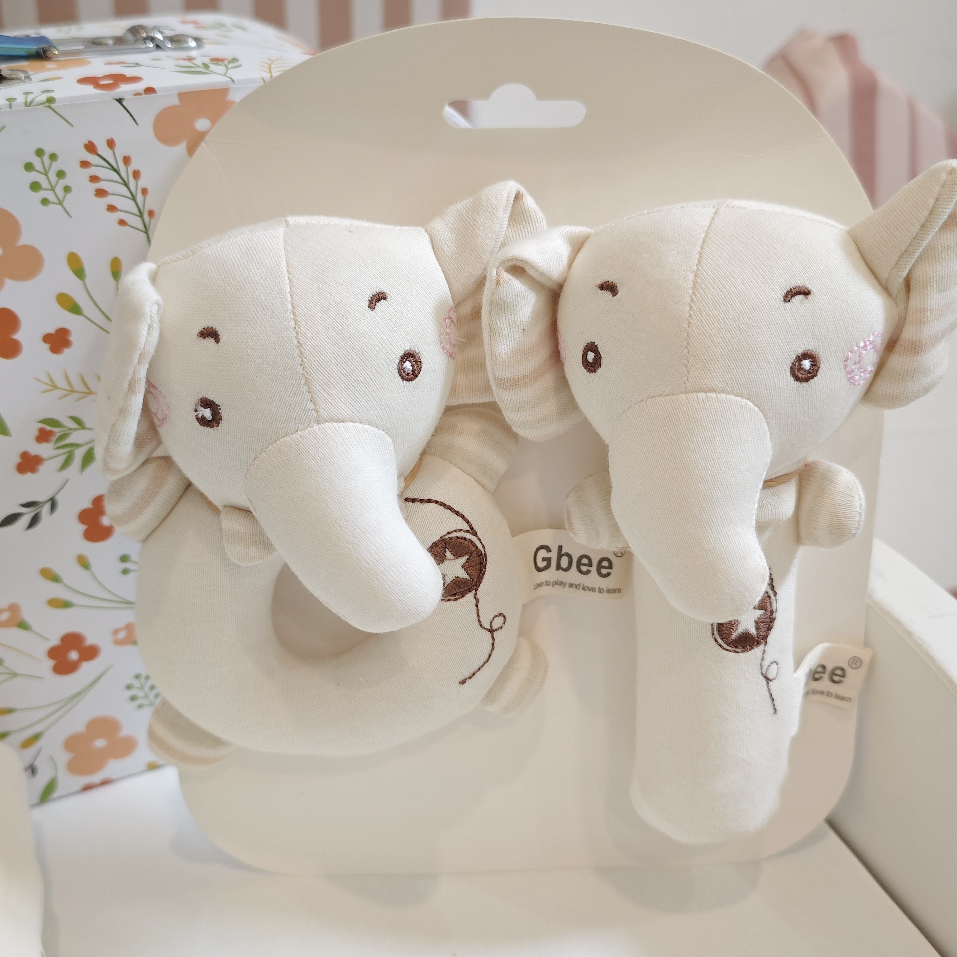 5pcs Youngsters Shower Gift Set - Unique Youngsters Essentials with Cotton Blanket, Elephant Lovey, Socks, and More, Soft & Cozy, Perfect for Boys & Girls, Ideal for Youngsters Shower / Youngsters Collection, for Youngsters