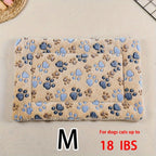All-Season Dirt-Resistant Rectangular Pet Blanket - Comfortable Dog Paw Heart Print Pet Bed, 1pc Lootquake LLC