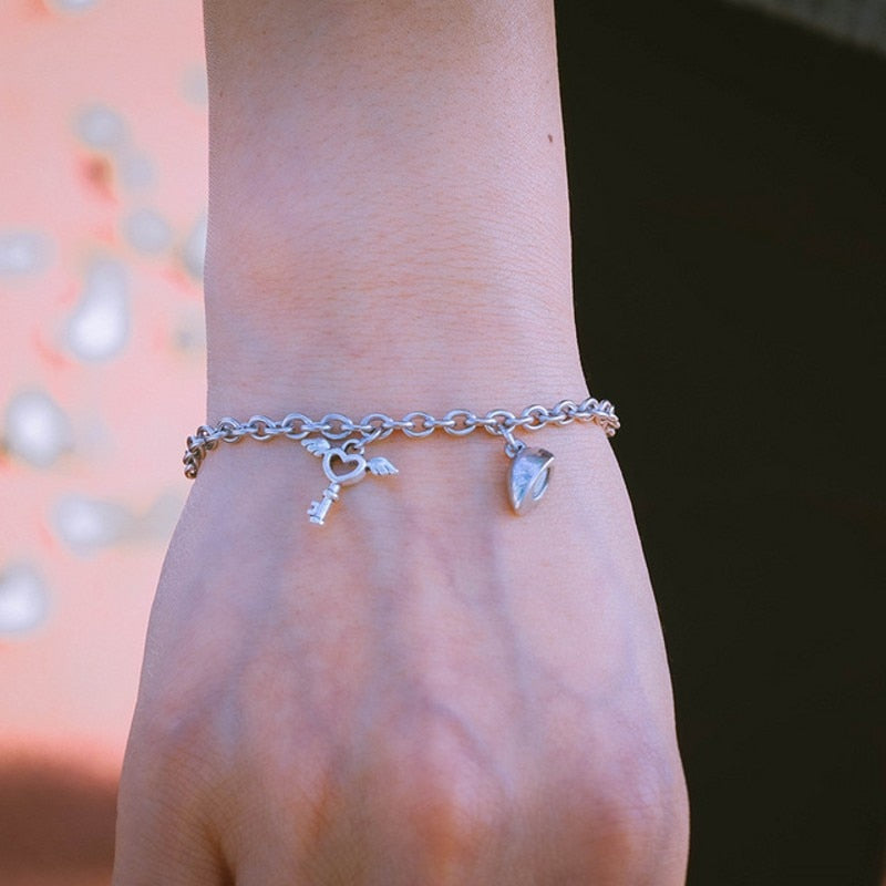 2Pcs Heart Magnet Bracelet for Lovers Pi-Mart