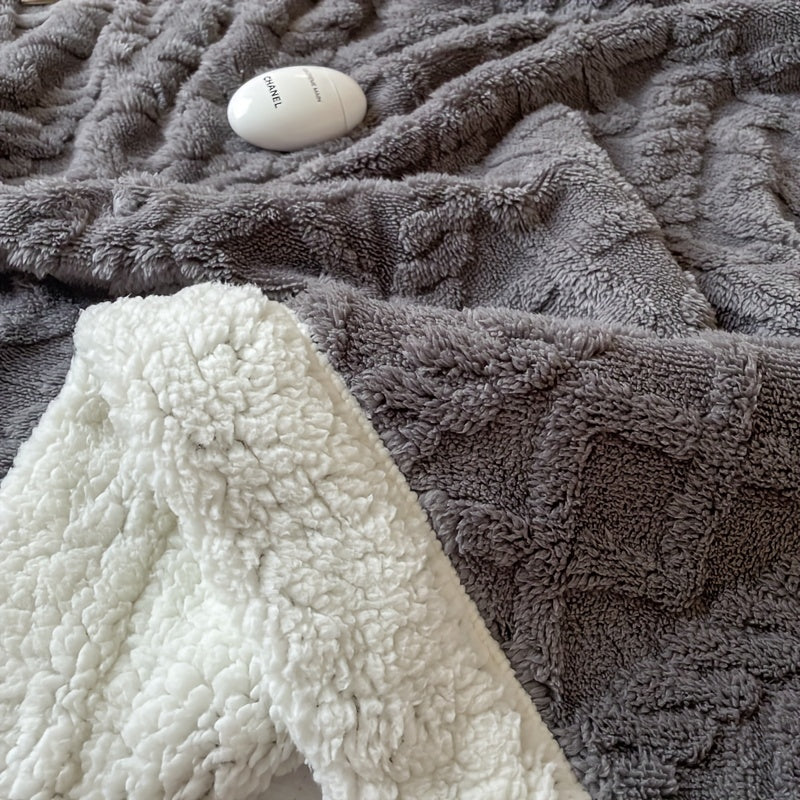 1pc Double-Sided Fleece Bed Blanket, Autumn And Winter Thickened Sofa Blanket, Air Conditioning Blanket, Suitable For All Seasons, Christmas present Lootquake LLC