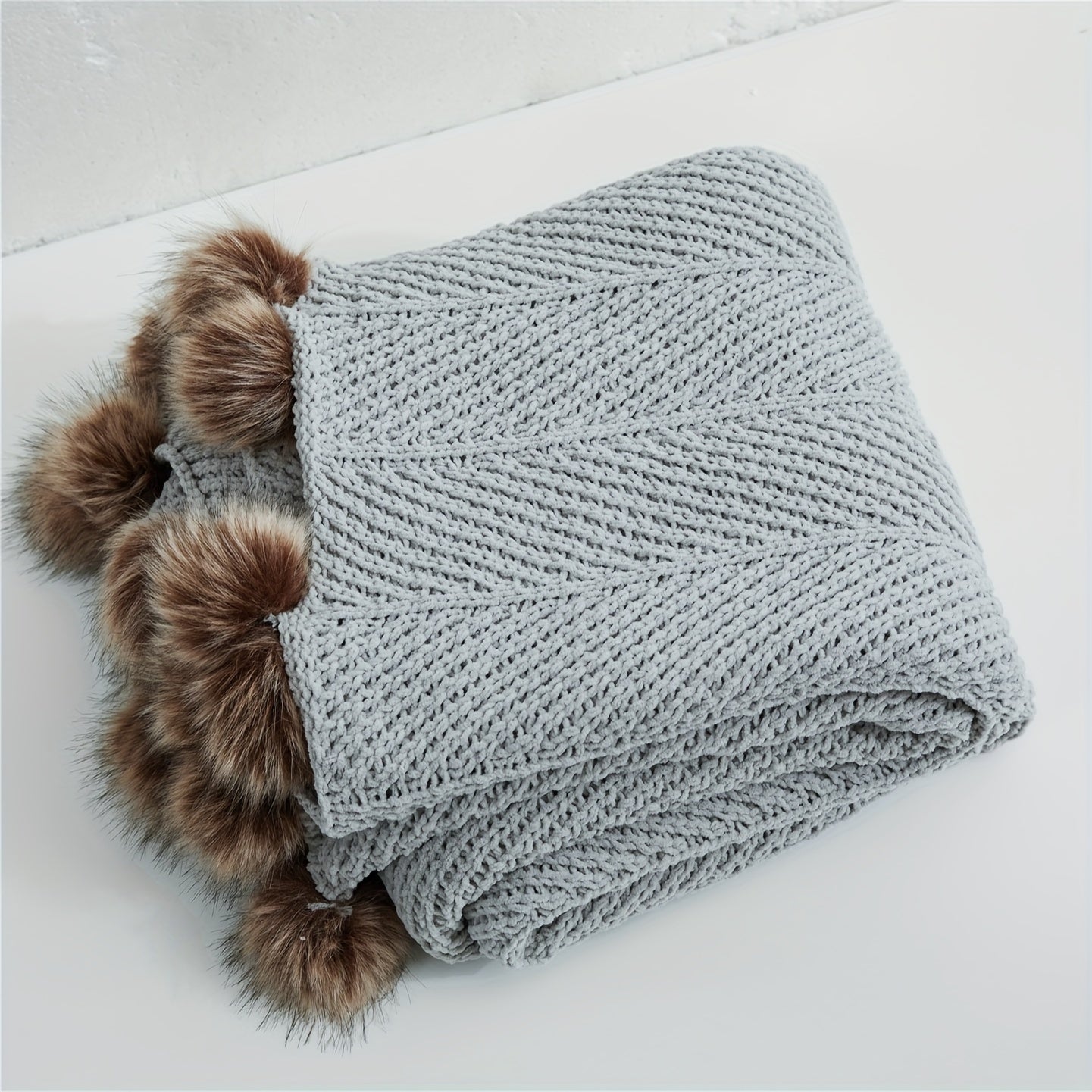 Vintage Chunky Knit Throw Blanket with Pom-pom Embellishment, Space Theme, All Seasons Polyester Cover, Knitted Casual Office Living Room Bedroom Nap Sofa Bed End Blanket 1PC Lootquake LLC