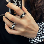 Vintage Grid Enamel Drip Oil Ring Pi-Mart