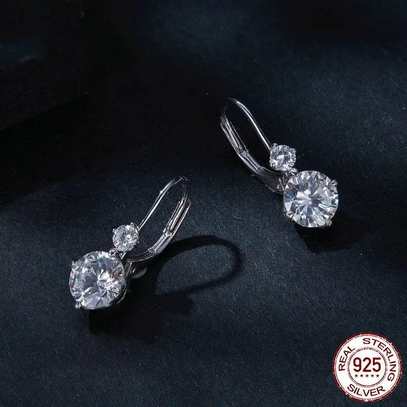 Affordable Luxury Style S925 Sterling Silver 1 Karat Moissanite Ear Clip Lootquake LLC