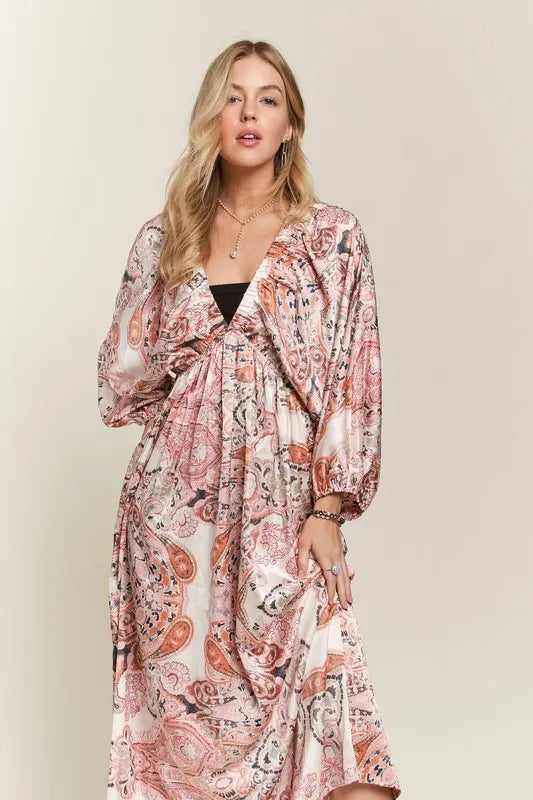 Printed V-Neck Batwing Sleeve Summer Dress For Women – Vibrant Print, Chic & Relaxed, Flattering, Effortlessly Stylish Stevvex