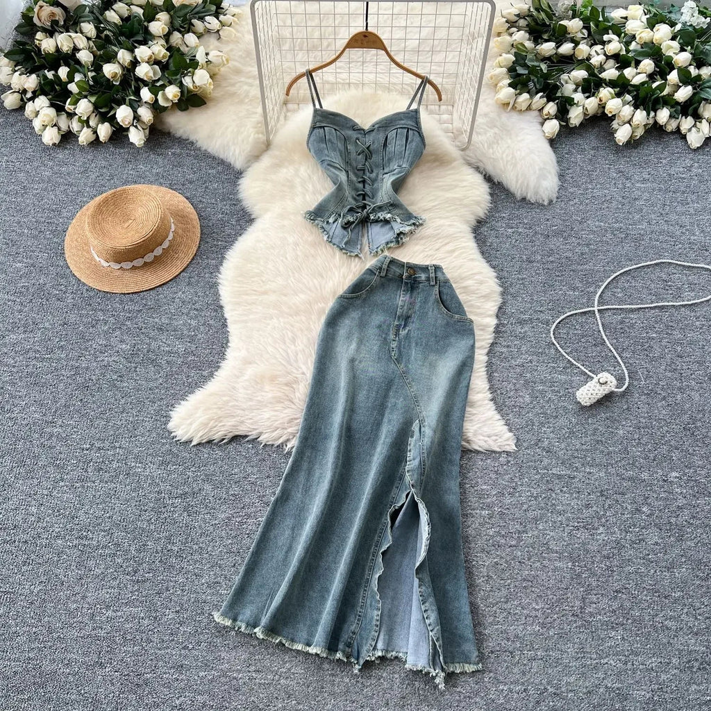 American Hot Girl Retro Denim Two-piece Set.Women's New Summer Fashion Sexy Strappy Halter Top + High Waist Slit Half Body Skirt Purplish Diva
