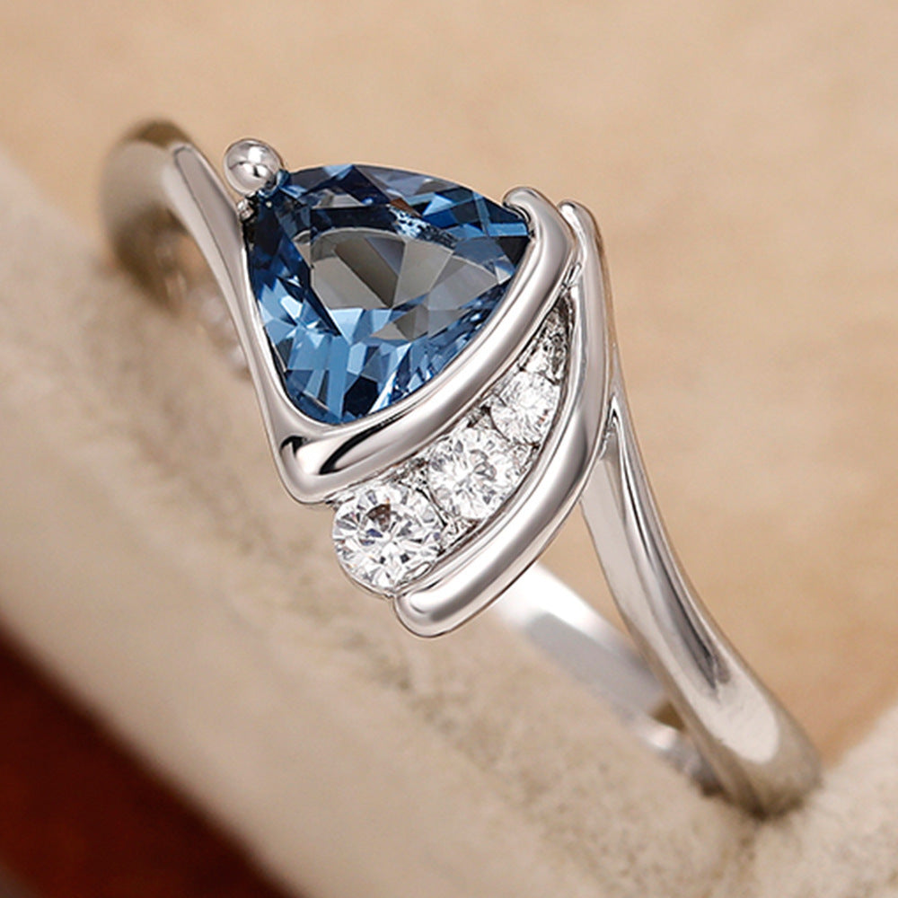 Geometric Design Copper Inlaid Zircon Women's Fashion Personality Affordable Luxury Silver Ring Pi-Mart