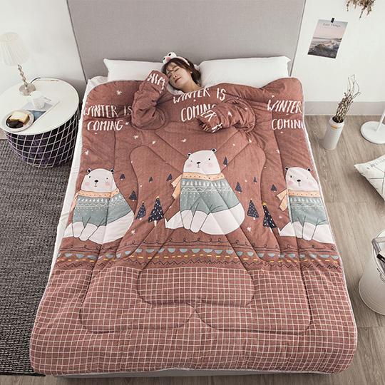 Winter Lazy Quilt with Sleeves Pi-Mart