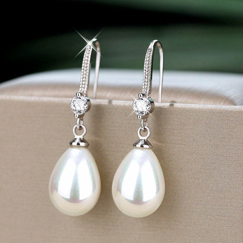 Women's Elegant Drop-shaped Imitation Pearl Long Earrings Pi-Mart