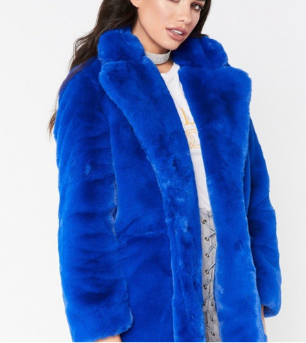 Women's Plus Size Faux Fur Coat - Long Sleeve Thick Winter Jacket in Black/Yellow/Rose Red (European & American Style)