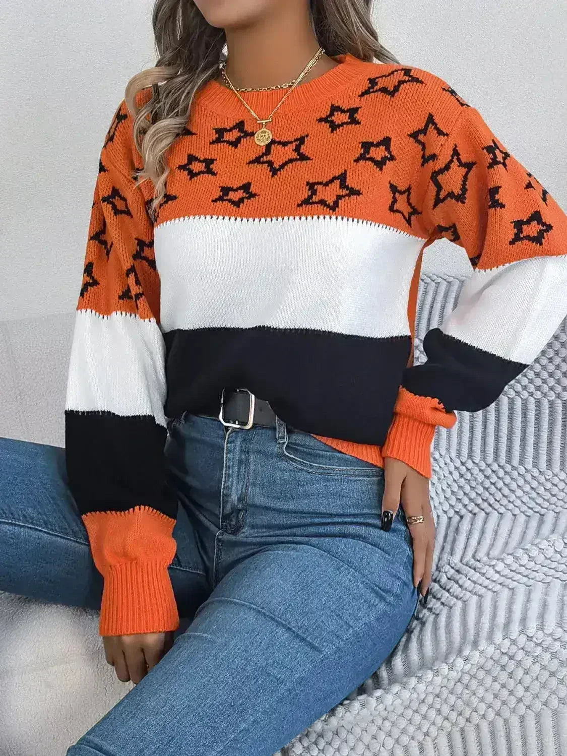 Star Contrast Round Neck Sweater - SJB-DIAMOND ELITES