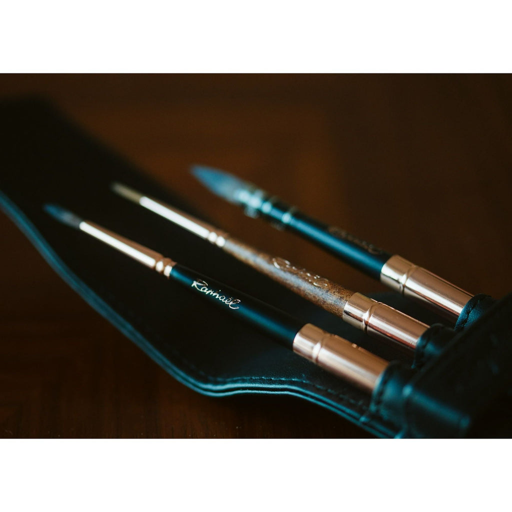 Raphael Le Voyageur 3-Brush Travel Set, Black Wallet