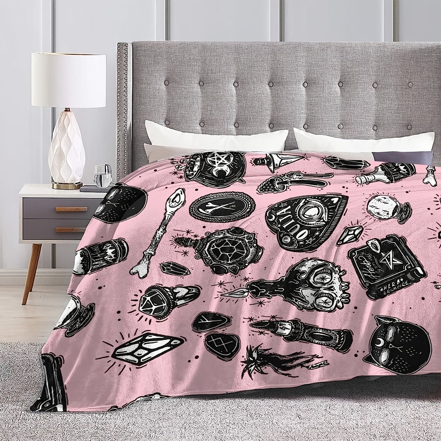 1pc Halloween Element Print Flannel Blanket, Soft Cozy Throw Blanket Nap Blanket For Travel Sofa Bed Office Home Decor, Birthday Halloween Holiday Gift Blanket For Boys Girls Adults, Available All Season
