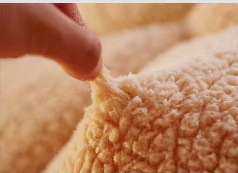 Lamb Velvet Quilt Keeps Warm For Two In Winter Pi-Mart