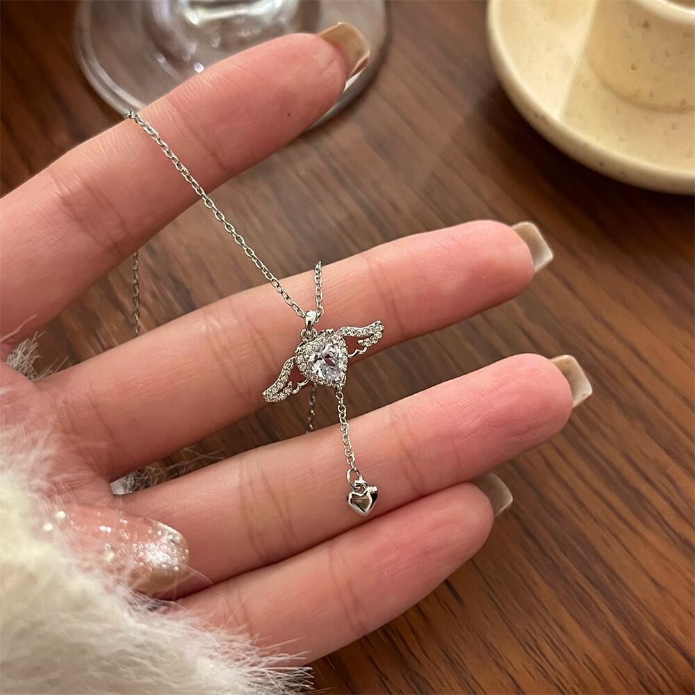 Female With Hearts Zircon Romantic Angel Clavicle Chain Pi-Mart