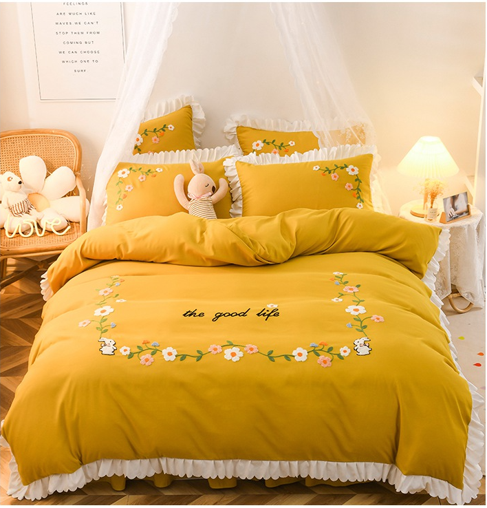 Three-piece Set On Single Bed With Wind Ruffled Duvet Cover Pi-Mart