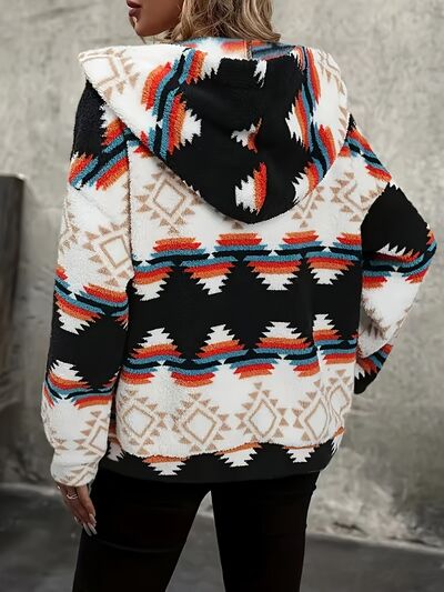 Modern Women Geometric Zip-Up Sherpa Jacket With Hood And Pockets Stylish Winter Jacket Stevvex