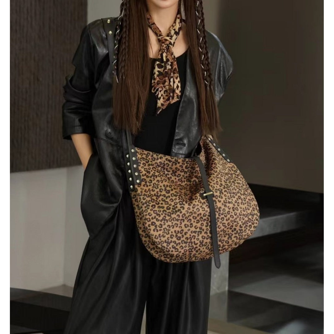 Women's Trendy Leopard Flannel Hobo Crossbody Bag – Large Capacity Shoulder Bag, Casual Versatile Bag for Everyday Use - SJB-DIAMOND ELITES